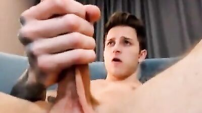 Hung Euro Boy Webcam: Jerking off with Boys Porn
