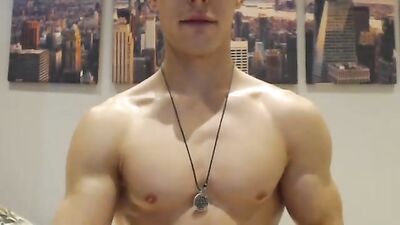 Young Hot Guy on Gay Boys Porn Cam!