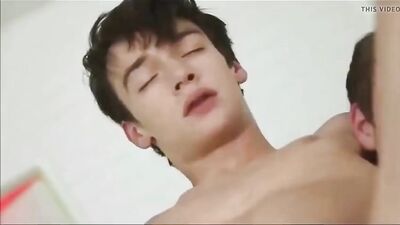 Twinksex Dancing Queen: Big Cocks Action Ass Play Oral Bareback Twinks!