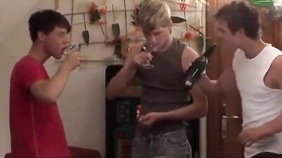 Gay Porn Frenzy: Boys Cant Wait To Fuck