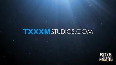 Three-way Car Ride: Gay Porn Threesome Action!