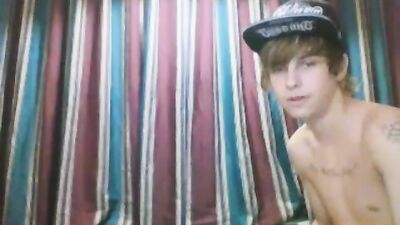 Amateur Web-Cam Tattoo College Boy Gay Tube Porn Record and Friend Wanking Together