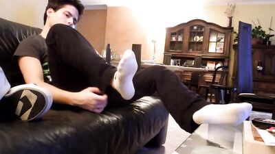 Globe Shoe Lovers Delight: Foot Fetish Fun!