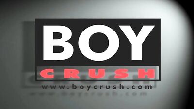 Horny Twink Threesome: Skinny Guys Do It Bareback!