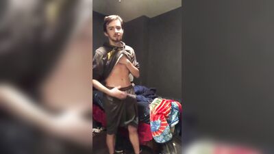 Playful Dudes Cum & Shake in Hot Seed Porn!