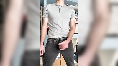 Cumming Teenage Boys with Jerks Large Cocks: Talking Through Their Orgasms!