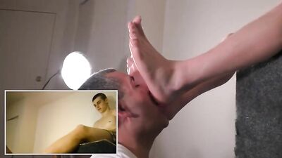 Benjamins Crushed Feet Worship: Straight Jocks Unleashed!