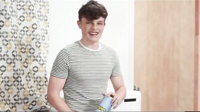 Joe Millss Bareback Adventure with Friend - A Wild Oral and Handjob Experience!