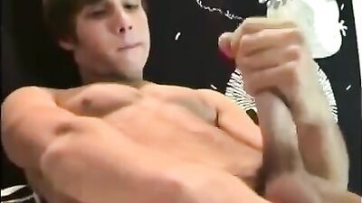 Straight Guys Gone Wild: Twink Porn with Nice Cock