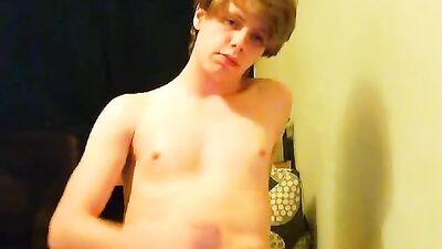 Young Gay Webcam Porn Fun - Amateur Teen Excitement!