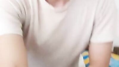 Bolivian Amateur Foot Worship: Steaming Hot Feet Action!