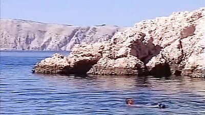 Lake Of Desire: Muscle Men Unleashed!