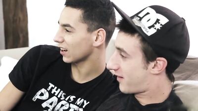 Jimmy Twinks Fit Canadian Adventure - Joeys Gay Porn Tube