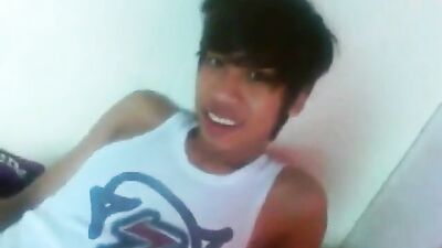 Straight twink solo jerk-off video - Amateur handjob edition!