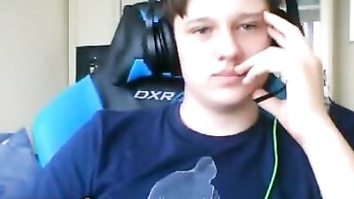 Stefans Webcam Wank - A Hot Twink Porn Experience!