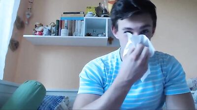 Twink Gay Porn - Sexy Thirst Quencher!