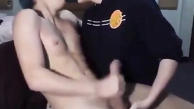 Gay Buddy Cumshot Run-Up Showdown!