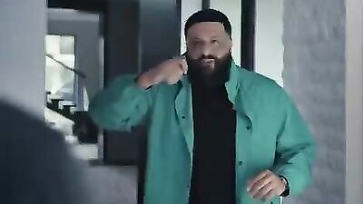 Dervin Holts Toothbrushing Passion! - A wild adventure with big cocks and fun!