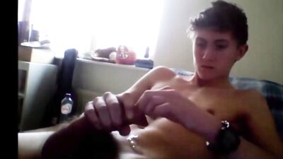 Morning Boys Porn: Shooting my load in the bedroom! - Straight to Gay