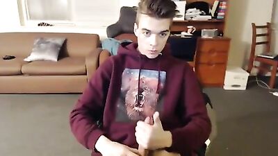 Gay Porn: Lion Hoodie and Big Dick Boys XXX Action!