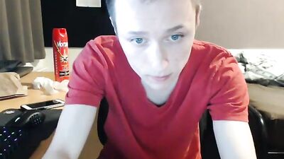 Gay Legend Shows Off and Gets Off Boys Porn Video