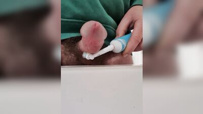 Gay Teen Toothbrush Fun - Cumming with Amateur Handjobs