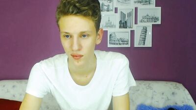 Blond Foot Fetish Solo: The Return of Larry Casio Boys Porn!