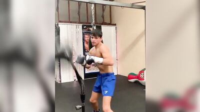 Gay Fit Boxing: Ryans Hardcore Workout!