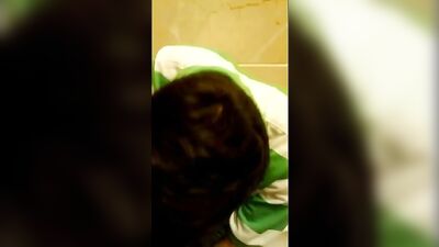 Gay Porn: Amateur College Boys Sucking Dick - Oral Adventures!