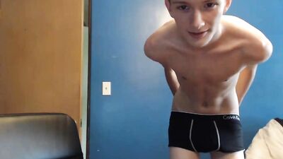 Gay Porn Video: Hot & Smooth Twink Cumming Nice!