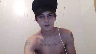 Tattoo College Boy Porn Jerks Off On Cam!