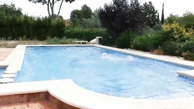 Gang of Wild Pool Boys Cumshots - Bareback Group Sex