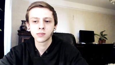 Young & Wild Gay Teen Porn Cam: Exploring Sexuality