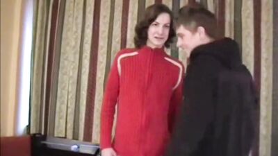 Young Amateurs First Time Bareback Shoot: Two Budding Stars Take the Spotlight!