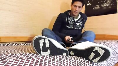 Boy Skate Shoes and Feet - Fetish Foot Fetish