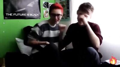 Russian Boyfriend Frenzy - Amateur Webcam Fun