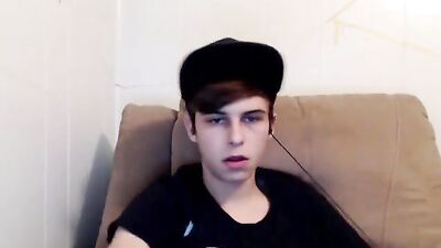 Tattooed College Boy Masturbates on Web-Cam!