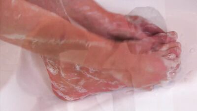 Teen Bathhouse Passion: Exploring Gay Sexuality in the Shower!