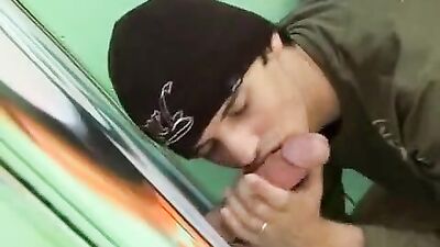 Prague Subway Gloryhole Gay Tube - The Ultimate Cumshot Experience!