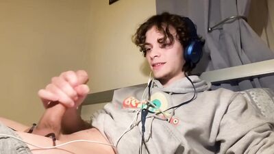 Gangbang: Hardcore Amateur Gay Teen Cumshots