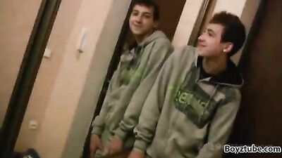 Gay Porn Twink Cumshot Extravaganza!