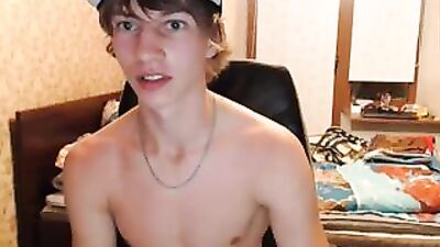 Gay Porn Webcam Wanks: Hot Amateur Boy Action