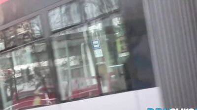 First Date Sex: Bareback Cum Shots