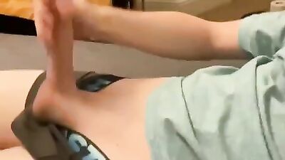 Needed to jerk off as soon as I walked in boys porn - The Ultimate Gay Porn Video Collection!