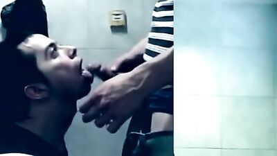 Gangbang in the bathroom - Amateur Oral Porn