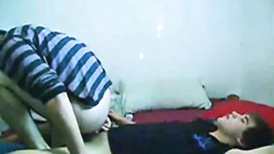 Cousins First Time Gay Play Boys Porn: Amateur Bareback Men In Heat