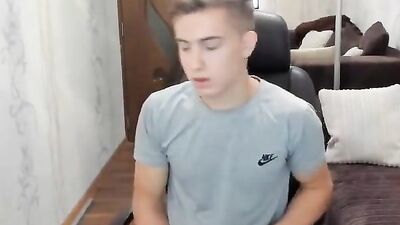 Gay Porn Webcam Boys Nike Hot Explosion!