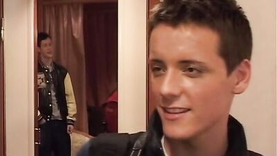 Blowing The Twink Model - Cum Shots Oral