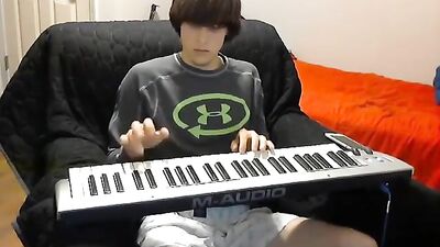 Twink Teen Boys Piano Cock Shoots Load!