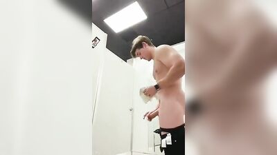 Gay Cumshots Amateur in Dressing Room Boys Porn!